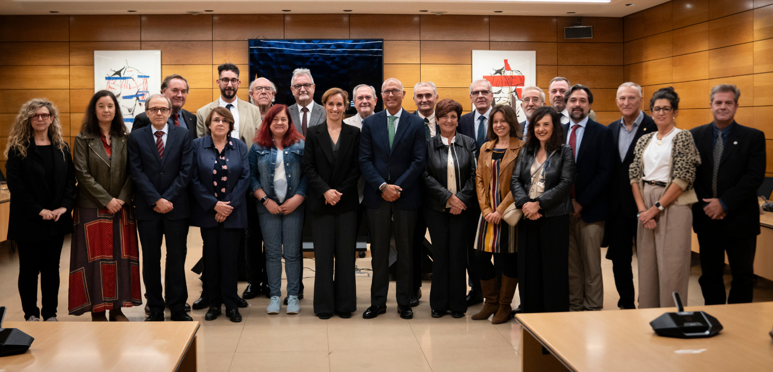 Decanos de Medicina abogan por mejoras en los equipos frente a más plazas en las Facultades de Medicina